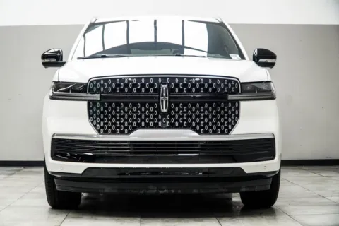 More photos of 2025 Lincoln Navigator Reserve at Grand Motorcars Kennesaw, GA