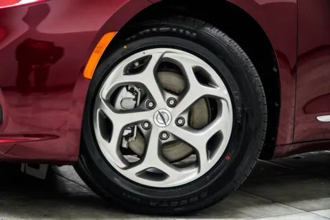 Another view of 2023 Chrysler Pacifica Limited for sale in Kennesaw, GA at Grand Motorcars Kennesaw