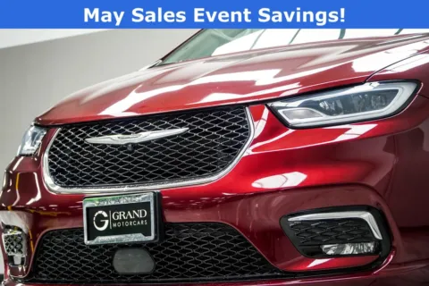 Photos of 2023 Chrysler Pacifica Limited for sale in Kennesaw, GA at Grand Motorcars Kennesaw