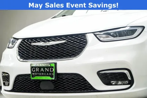 Photos of 2023 Chrysler Pacifica Limited for sale in Kennesaw, GA at Grand Motorcars Kennesaw