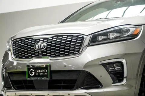 Photos of 2019 Kia Sorento SX Limited for sale in Kennesaw, GA at Grand Motorcars Kennesaw