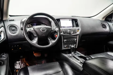 More photos of 2020 Nissan Pathfinder SL at Grand Motorcars Kennesaw, GA