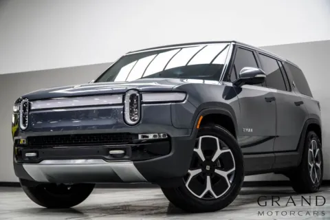 Gray 2024 Rivian R1S Adventure for sale in Kennesaw, GA