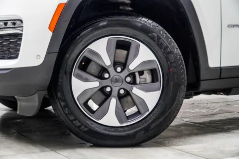 Another view of 2022 Jeep Grand Cherokee 4xe for sale in Kennesaw, GA at Grand Motorcars Kennesaw