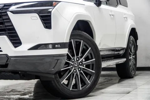 Another view of 2024 Lexus GX 550 Luxury for sale in Kennesaw, GA at Grand Motorcars Kennesaw