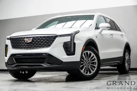 White 2024 Cadillac XT4 Premium Luxury for sale in Kennesaw, GA