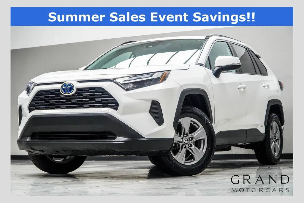 White 2024 Toyota RAV4 Hybrid XLE for sale in Kennesaw, GA