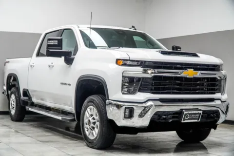 More photos of 2025 Chevrolet Silverado 2500HD LT at Grand Motorcars Kennesaw, GA