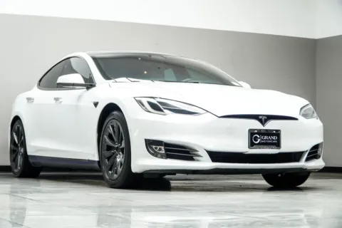 More photos of 2021 Tesla Model S Long Range at Grand Motorcars Kennesaw, GA