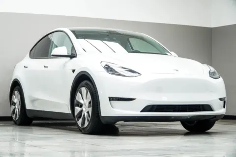 More photos of 2020 Tesla Model Y Long Range at Grand Motorcars Kennesaw, GA