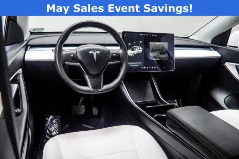 More photos of 2020 Tesla Model Y Long Range at Grand Motorcars Kennesaw, GA