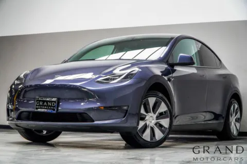 Silver 2023 Tesla Model Y Long Range for sale in Kennesaw, GA