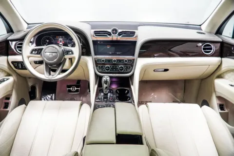 More photos of 2021 Bentley Bentayga V8 at Grand Motorcars Kennesaw, GA