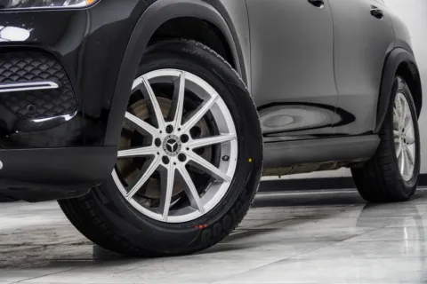 More photos of 2025 Mercedes-Benz GLE 350 at Grand Motorcars Kennesaw, GA