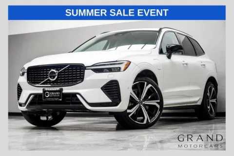 White 2023 Volvo XC60 Recharge Plug-In Hybrid Ultimate for sale in Kennesaw, GA