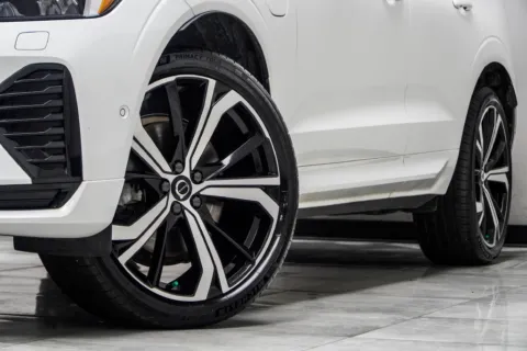 More photos of 2023 Volvo XC60 Recharge Plug-In Hybrid Ultimate at Grand Motorcars Kennesaw, GA