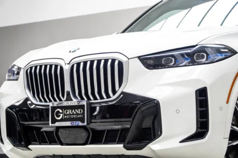 Photos of 2026 BMW X5 xDrive40i for sale in Kennesaw, GA at Grand Motorcars Kennesaw