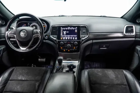 More photos of 2021 Jeep Grand Cherokee Laredo X at Grand Motorcars Kennesaw, GA