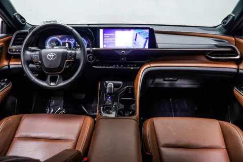 More photos of 2025 Toyota Crown Signia Limited at Grand Motorcars Kennesaw, GA