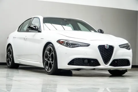 More photos of 2023 Alfa Romeo Giulia Veloce at Grand Motorcars Kennesaw, GA