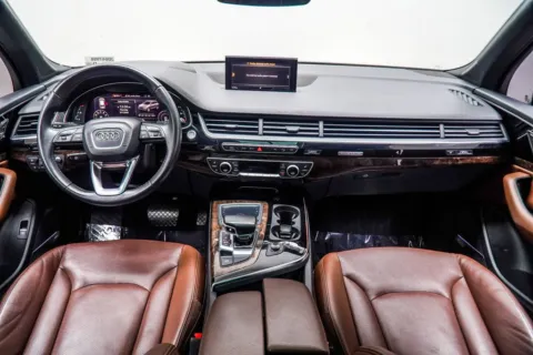 More photos of 2018 Audi Q7 3.0T Prestige at Grand Motorcars Kennesaw, GA