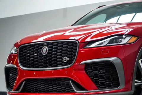 Photos of 2021 Jaguar F-PACE SVR for sale in Kennesaw, GA at Grand Motorcars Kennesaw