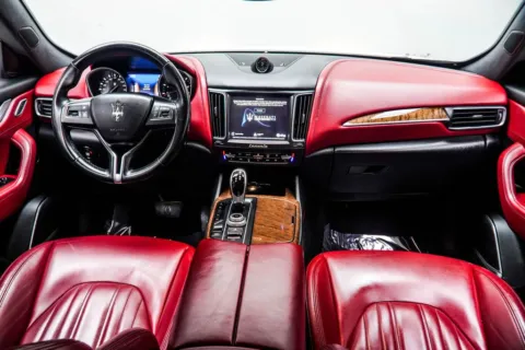More photos of 2018 Maserati Levante GranLusso at Grand Motorcars Kennesaw, GA