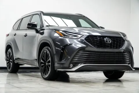 More photos of 2025 Toyota Highlander XSE at Grand Motorcars Kennesaw, GA