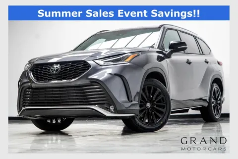 Gray 2025 Toyota Highlander XSE for sale in Kennesaw, GA