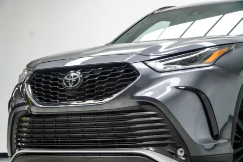 Photos of 2025 Toyota Highlander XSE for sale in Kennesaw, GA at Grand Motorcars Kennesaw