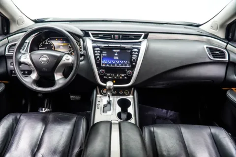 More photos of 2015 Nissan Murano Platinum at Grand Motorcars Kennesaw, GA