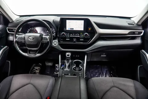 More photos of 2023 Toyota Highlander LE at Grand Motorcars Kennesaw, GA