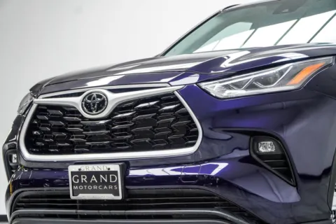 Photos of 2023 Toyota Highlander LE for sale in Kennesaw, GA at Grand Motorcars Kennesaw