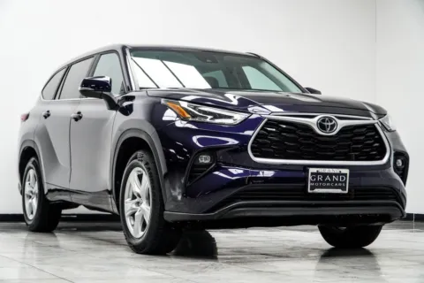 More photos of 2023 Toyota Highlander LE at Grand Motorcars Kennesaw, GA