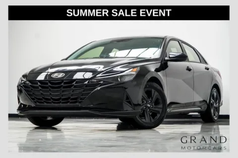Black 2022 Hyundai Elantra SEL for sale in Kennesaw, GA