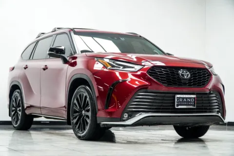 More photos of 2023 Toyota Highlander XSE at Grand Motorcars Kennesaw, GA