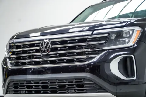 Photos of 2024 Volkswagen Atlas 2.0T SE w/Technology for sale in Kennesaw, GA at Grand Motorcars Kennesaw