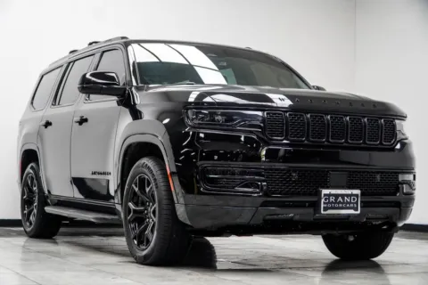 More photos of 2024 Jeep Wagoneer Series II at Grand Motorcars Kennesaw, GA