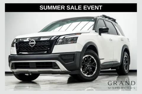 White 2024 Nissan Pathfinder Rock Creek for sale in Kennesaw, GA