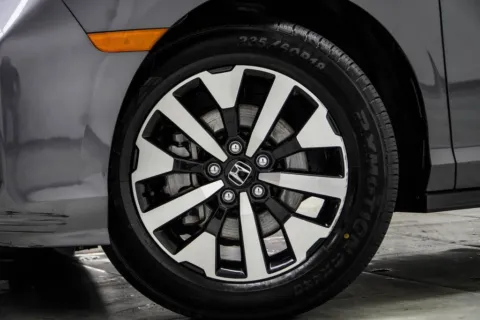 Another view of 2025 Honda Odyssey EX-L for sale in Kennesaw, GA at Grand Motorcars Kennesaw