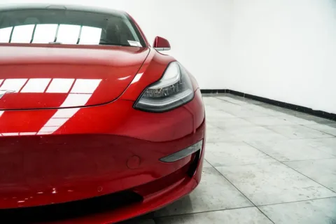 More photos of 2018 Tesla Model 3 Long Range at Grand Motorcars Kennesaw, GA