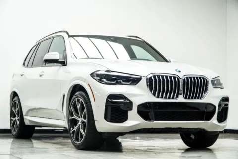 More photos of 2023 BMW X5 sDrive40i at Grand Motorcars Kennesaw, GA