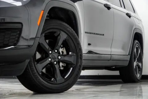 More photos of 2023 Jeep Grand Cherokee L Altitude at Grand Motorcars Kennesaw, GA