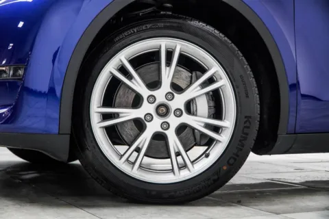 More photos of 2023 Tesla Model Y Long Range at Grand Motorcars Kennesaw, GA