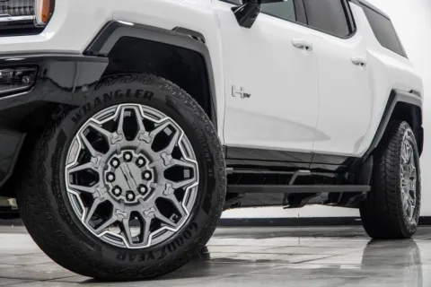 Another view of 2025 GMC Hummer EV SUV 3X for sale in Kennesaw, GA at Grand Motorcars Kennesaw
