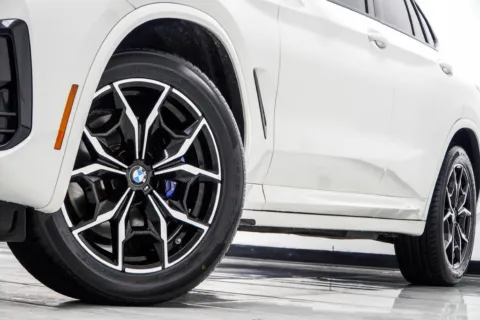 More photos of 2023 BMW X4 xDrive30i at Grand Motorcars Kennesaw, GA