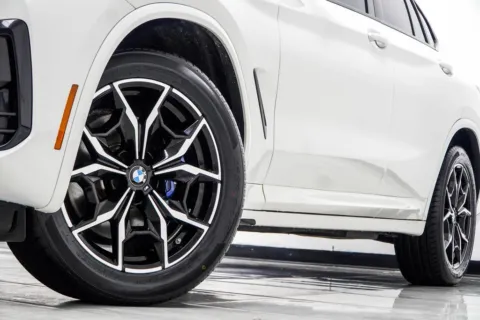 More photos of 2023 BMW X4 xDrive30i at Grand Motorcars Kennesaw, GA
