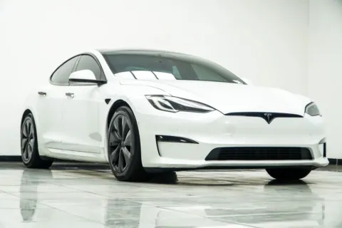 More photos of 2023 Tesla Model S Standard Range at Grand Motorcars Kennesaw, GA