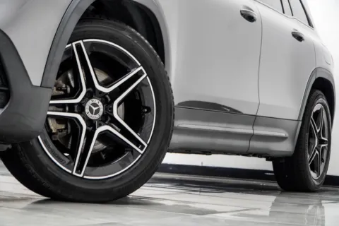 More photos of 2023 Mercedes-Benz GLB 250 at Grand Motorcars Kennesaw, GA