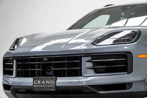 Photos of 2024 Porsche Cayenne E-Hybrid for sale in Kennesaw, GA at Grand Motorcars Kennesaw